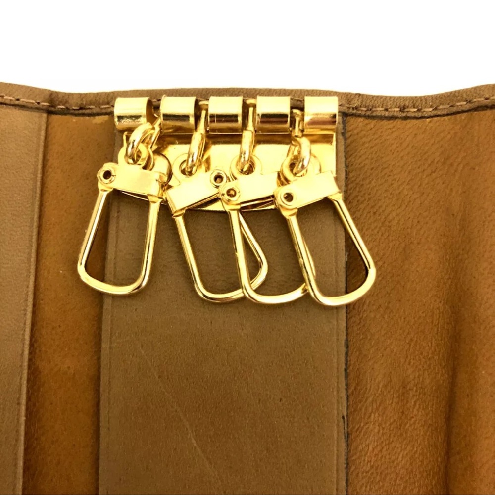 Celine Macadam PVC 4 key ring case holder - Picture 6 of 8